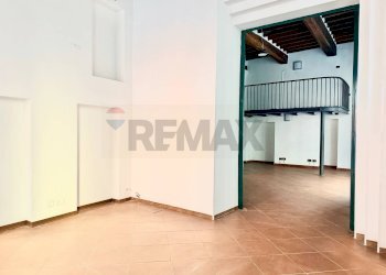 Stanza vuota - Commercial Premises Via Canalino
 
70/72, Modena - photo 4