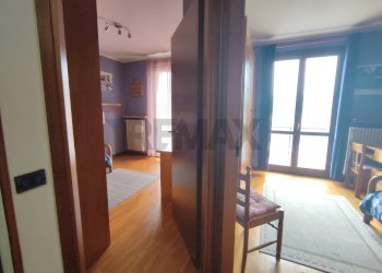 Hall / corridoio - Villa a Schiera via adelaide ristori, Como - foto 18