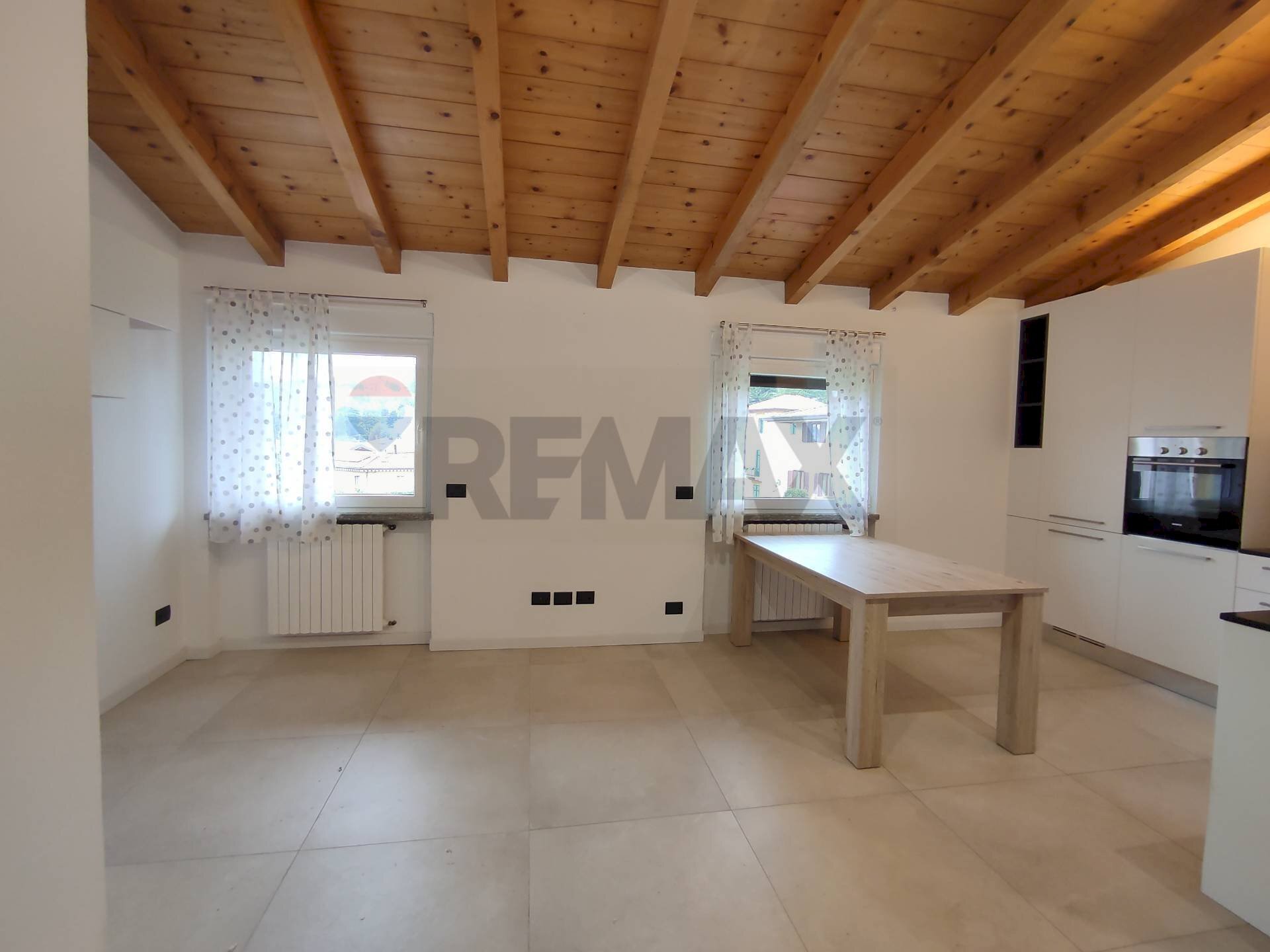 Stanza vuota - Trilocale via xx settembre, San Fermo della Battaglia - foto 3