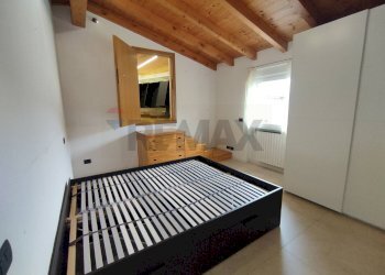 Camera / camera da letto - Trilocale via xx settembre, San Fermo della Battaglia - foto 9