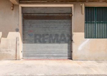 Edificio all\'aperto - Casa indipendente Contrada Vigna del conte, Comiso - foto 27