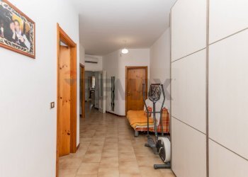 Hall / corridoio - Casa indipendente c.da Vigna del conte, Comiso - foto 20