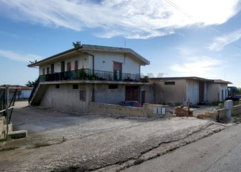 Casa all\'aperto - Appartamento località berdia vecchia
 
snc, Vittoria - foto 7