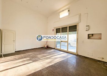 Foto 3 - Locale Commerciale Viale Versilia
 
73, Pietrasanta - foto 3