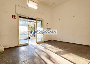 Foto 5 - Locale Commerciale Viale Versilia
 
73, Pietrasanta - foto 5