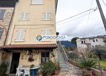 esterno - Casa indipendente Via Torrone
 
123, Camaiore - foto 1