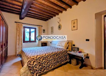 camera matrimoniale 1 p1 - Casa indipendente Via Torrone
 
123, Camaiore - foto 10