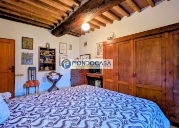 camera matrimoniale 1 p1 - Casa indipendente Via Torrone
 
123, Camaiore - foto 12