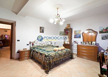 camera matrimoniale 2 p1 - Casa indipendente Via Torrone
 
123, Camaiore - foto 14