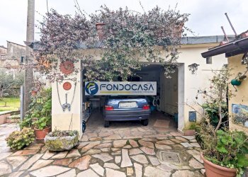 box auto - Casa indipendente Via Torrone
 
123, Camaiore - foto 33