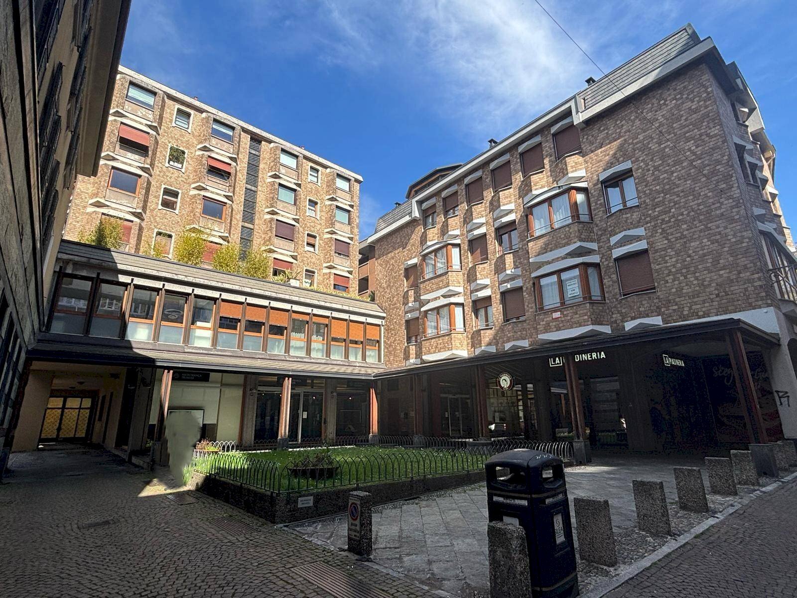 Foto 1 - Quadrilocale VIA CAVOUR
 
73, Lecco - foto 1