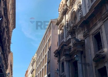 Edificio all\'aperto - One-room apartment corso Vittorio Emanuele
 
261, Palermo - photo 2