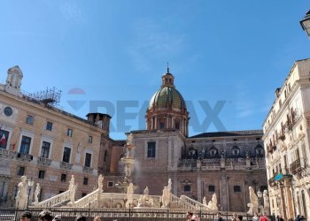 Edificio all\'aperto - One-room apartment corso Vittorio Emanuele
 
261, Palermo - photo 3