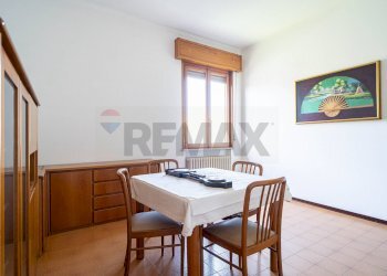 Sala da pranzo - Villa Via giovanni XXIII
 
5, Torrile - foto 19