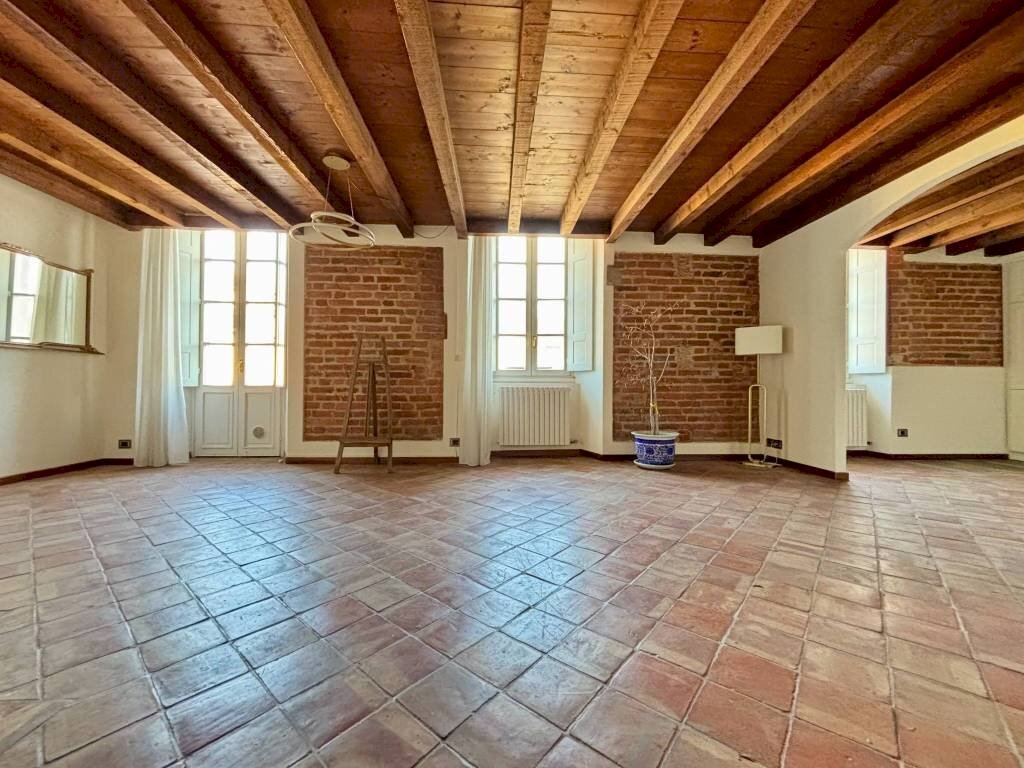 Stanza non arredata - Trilocale piazza della Vittoria, Pavia - foto 1