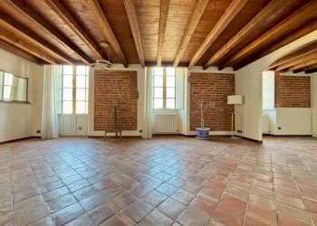 Stanza non arredata - Trilocale piazza della Vittoria, Pavia - foto 1