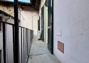 Balcone - Three-room apartment piazza della Vittoria, Pavia - photo 12