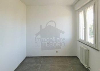 Camera da letto - Appartamento via Variano, Rimini - foto 12