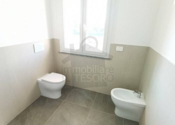 Bagno - Appartamento via Variano, Rimini - foto 16