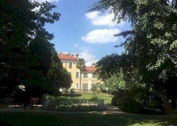 Facciata - Quadrilocale strada Maiole, 32, Moncalieri - foto 2