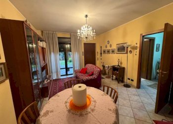 Salone - Villa via Vittorio Arconti, 2, Gallarate - foto 4