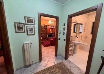 Disimpegno - Villa via Vittorio Arconti, 2, Gallarate - photo 23