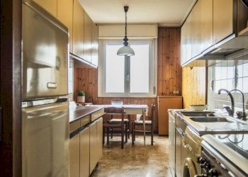 Cucina - Trilocale via Giacomo Quarenghi, 43, Milano (zona Gallaratese) - foto 12