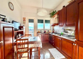 Cucina - Appartamento via Coronata, Genova (zona Cornigliano) - foto 16