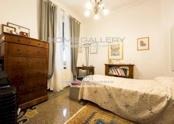 Camera da letto - Appartamento via Trento, Genova (zona Albaro) - foto 8