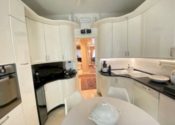 Cucina - Quadrilocale via Gianfranco Zuretti, Milano (zona Ponte Seveso) - foto 14