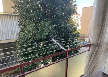 Balcone - Bilocale via Alessandrina Ravizza, 3, Torino (zona Rebaudengo) - foto 11