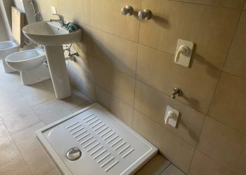 Bagno - Bilocale via Alessandrina Ravizza, 3, Torino (zona Rebaudengo) - foto 28