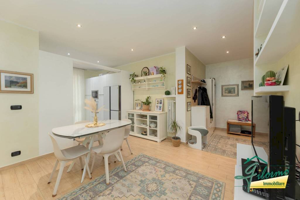 Salone - Apartment via Onorato Vigliani, 140, Torino (neighborhood Mirafiori Sud) - photo 3