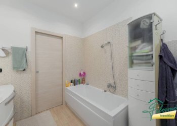 Bagno - Apartment via Onorato Vigliani, 140, Torino (neighborhood Mirafiori Sud) - photo 18