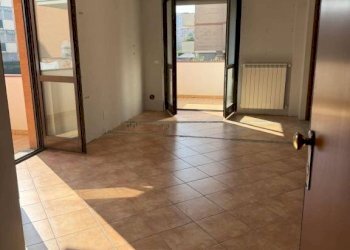 Cucina - Trilocale via Sibilla Aleramo, Rivalta di Torino - foto 3