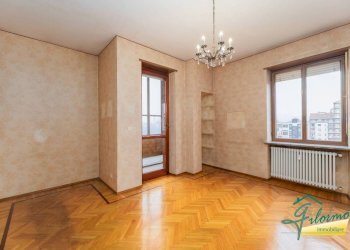 Camera da letto - Apartment via Severino Casana, Torino (neighborhood Lingotto) - photo 17