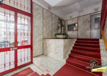 Interno palazzo - Apartment via Severino Casana, Torino (neighborhood Lingotto) - photo 30