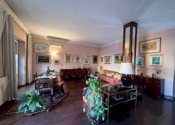 Salone - Appartamento via Apuania, Roma - foto 11