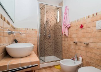 Bagno - Villa a Schiera via Giovanni Battista Gisleni, Roma - foto 22