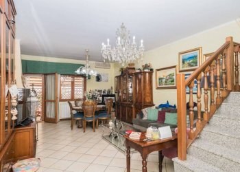 Soggiorno - Villa a Schiera via Giovanni Battista Gisleni, Roma - foto 4