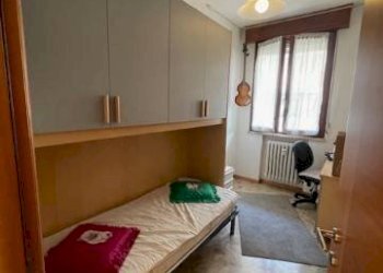 Camera da letto - Appartamento viale dell'Autodromo, Modena - foto 16