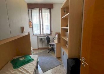 Camera da letto - Appartamento viale dell'Autodromo, Modena - foto 17