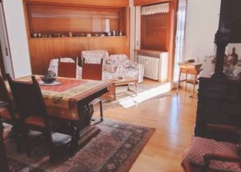 Salone - Appartamento viale Roma, 35, Bardonecchia - foto 3