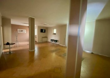 Ingresso - Negozio via Iside Viana, 50, Candelo - foto 4