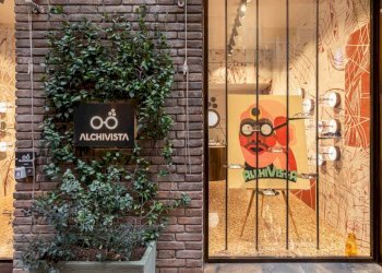 Ingresso - Attività Commerciale via Porta Nova, Bologna (zona Centro Storico) - foto 14