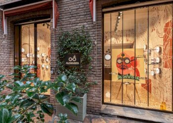 Ingresso - Attività Commerciale via Porta Nova, Bologna (zona Centro Storico) - foto 15