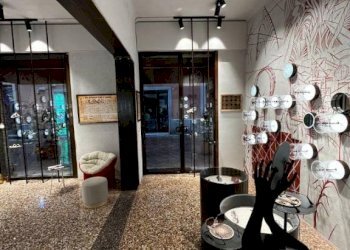 Interno non residenziale - Attività Commerciale via Porta Nova, Bologna (zona Centro Storico) - foto 30