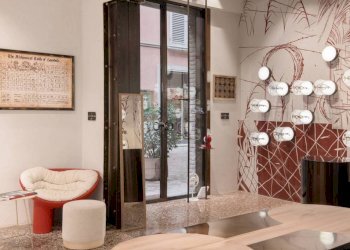 Salone - Attività Commerciale via Porta Nova, Bologna (zona Centro Storico) - foto 31