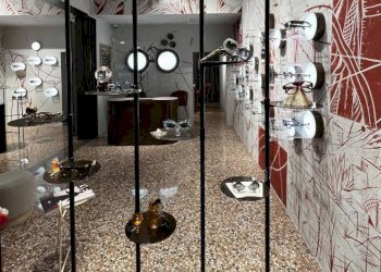 Interno non residenziale - Attività Commerciale via Porta Nova, Bologna (zona Centro Storico) - foto 40