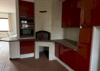 piano terra cucina_img_0658 - Casa indipendente strada PALAZZO BORELLO, 6, Montafia - foto 5